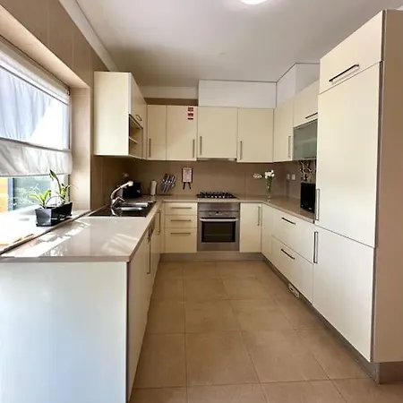 Sunrise Vista Mar & Surf Пениши