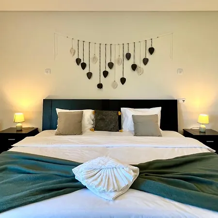 Sunrise Vista Mar & Surf Пениши