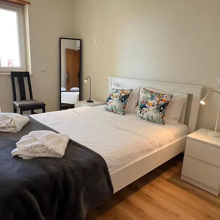 Апартаменты Sunrise Vista Mar & Surf Пениши